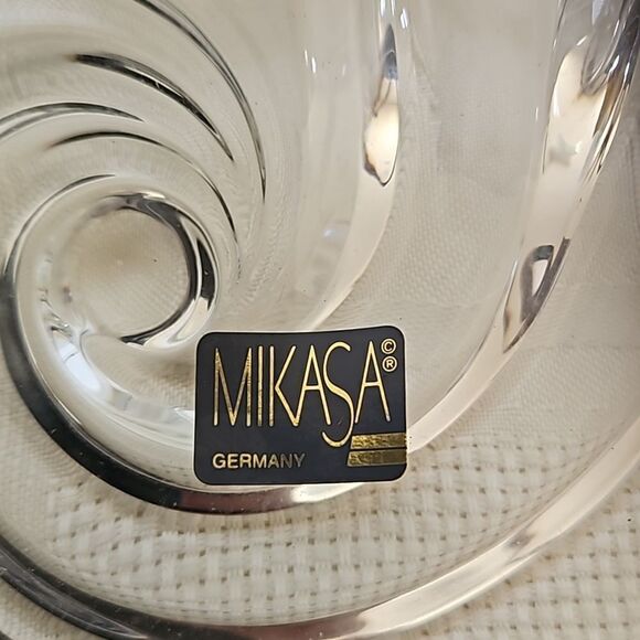 Mikasa Clear Crystal Sea Shell Shape Small Tray 7"-4" - Picture 3 of 16